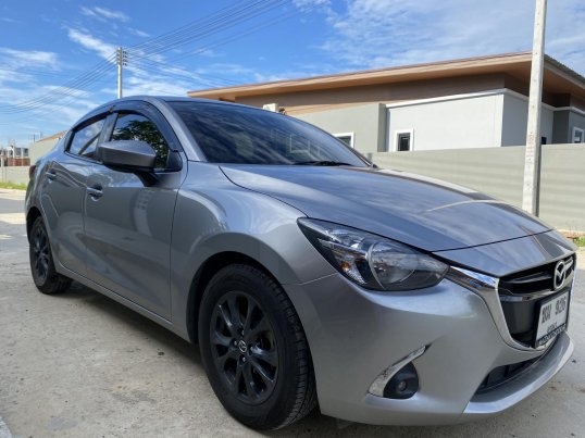 2017 Mazda 2 1.3 High Connect รถเก๋ง 4 ประตู ออกรถ 0 บาท 22372592