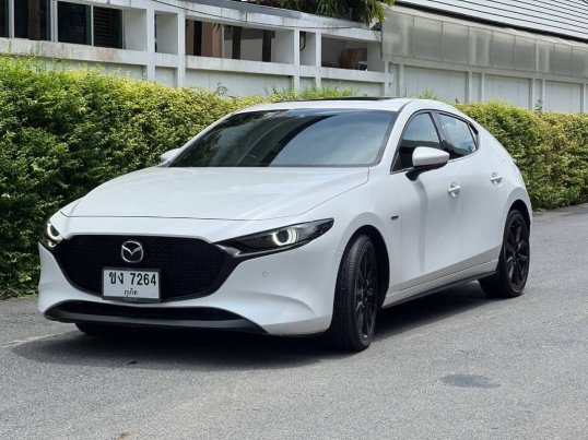 mazda 3 signature 0 100