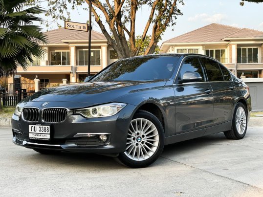 2014 BMW 320d 2.0 Luxury รถเก๋ง 4 ประตู รถสวย