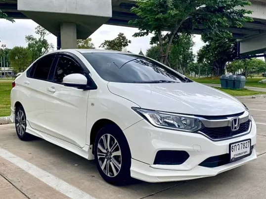 ซื้อ-ขายรถ Honda CITY มือสอง สีขาว - หน้า 9