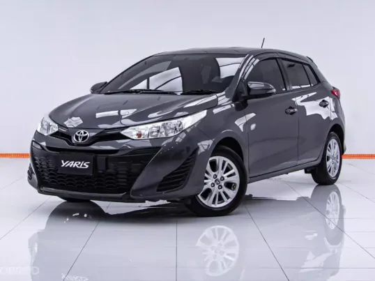 Yaris e store