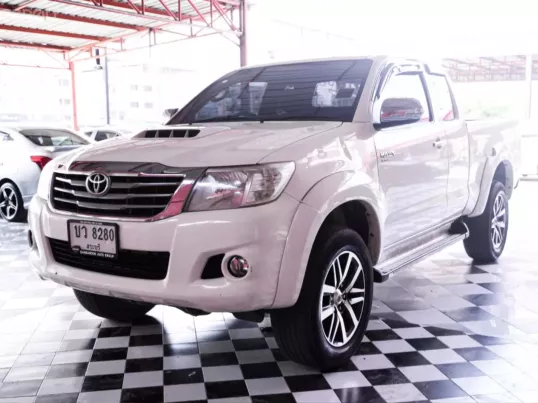 Toyota Vigo Champ Smart Cab 2.5 E Prerunner ธรรมดา ปี 2013 ผ่อนเริ่มต้น 6,xxx บาท