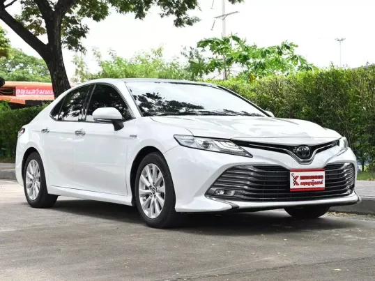 Toyota Camry 2.5 Hybrid Premium 2019 รถบ้านมือเดียวตัวท๊อปสุดแบตไฮบริดรับประกัน 10 ปีไม่จำกัดระยะทาง