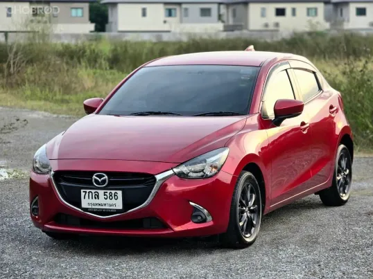 ขายรถ Mazda 2 1.3 High Connect ปี2018  รถเก๋ง 5 ประตู 