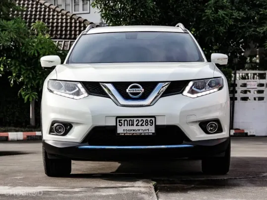 2016 Nissan X-Trail 2.5 V 4WD SUV ขาย