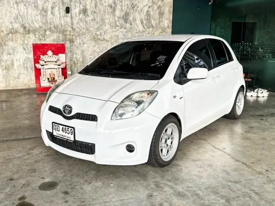 Toyota Yaris 1.2 E ออโต้ ปี 2012 ผ่อนเริ่มต้น 2,*** บาท