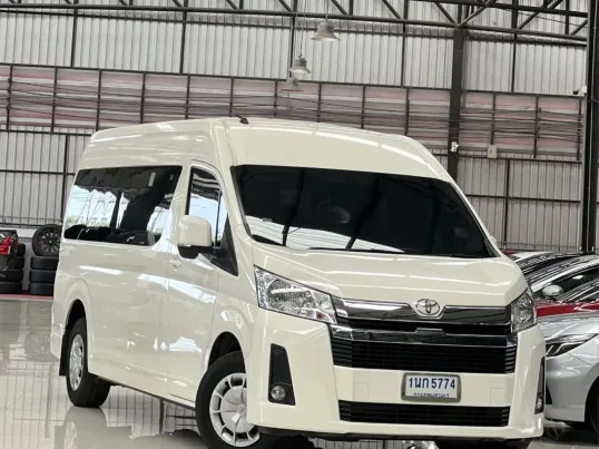 2020 Toyota Commuter 2.8 AT