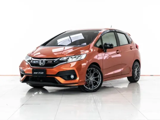 4A563 Honda JAZZ 1.5 i-VTEC RS รถเก๋ง 5 ประตู 2017 
