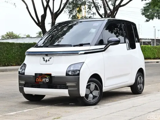 Wuling Air EV Long Range 2023 ตัวท๊อปออปชั่นเยอะกว่าตัวเริ่มต้นชาร์จเร็ววิ่งได้ 300 กิโลเมตร