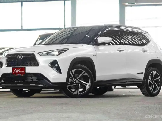 2023 Toyota Yaris Cross 1.5 HEV PREMIUM LUXURY SUV ผ่อนเริ่มต้น