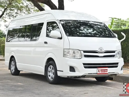 Toyota Hiace 2.7 COMMUTER VVTi  2014 รถตู้ใช้งานในครอบครัวป้ายฟ้า เบาะวีไอพี ติดแก๊ส CNG มาแล้ว