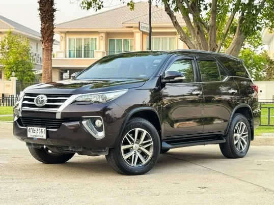 2016 Toyota Fortuner 2.8 V SUV 