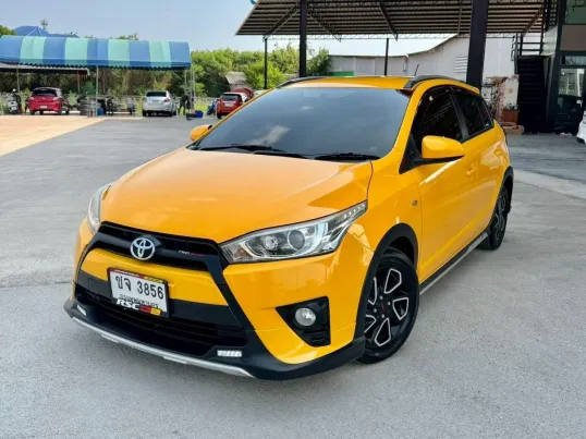 2016 Toyota YARIS 1.2 TRD Sportivo รถเก๋ง 5 ประตู 