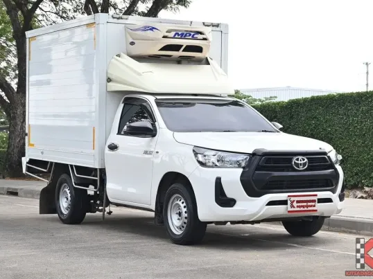 Toyota Revo 2.4 Entry 2022 กระบะตู้เย็นพัดลม 3 ตัวความสูง 1.60 เมตรวิ่งงานในที่จำกัดความสูงได้