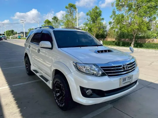 2012 TOYOTA FORTUNER 3.0 V AUTO ขับ2