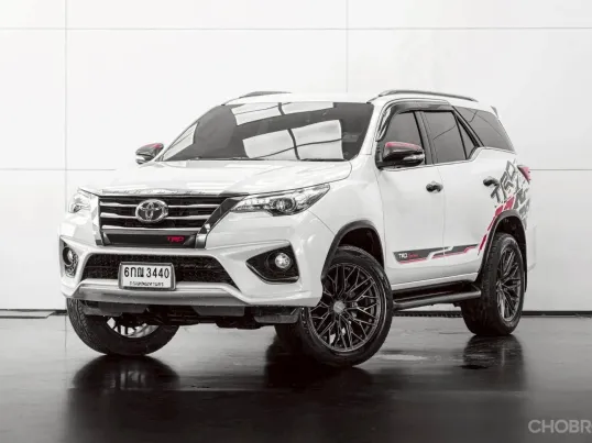 2016 Toyota Fortuner 2.8 TRD Sportivo SUV ฟรีดาวน์
