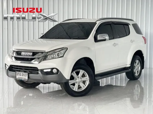 รถ 7 ที่นั่ง สภาพดี Isuzu MU-X 3.0DVD Navi SUV 