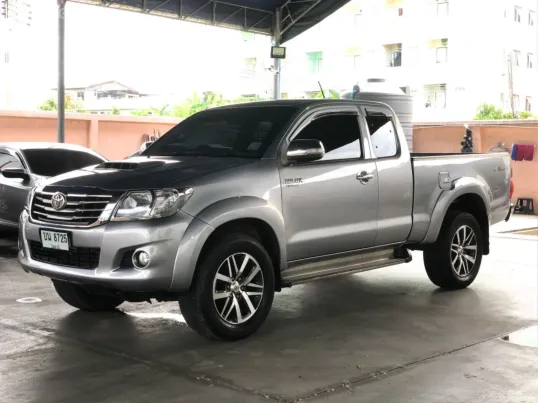 2014 Toyota Hilux Vigo 2.5 Prerunner รถกระบะ 