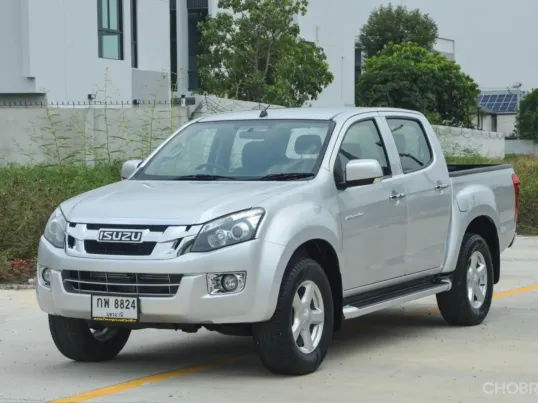 Isuzu D-max Cab4 Hi-Lander 2.5 Z AT ปี 2013       