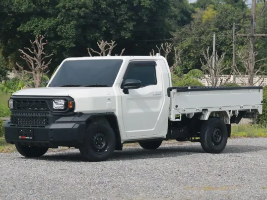 TOYOTA HILUX CHAMP 2.4 ดีเซล ช่วงยาว (LWB) A/T ปี2024(แท้) สีขาว