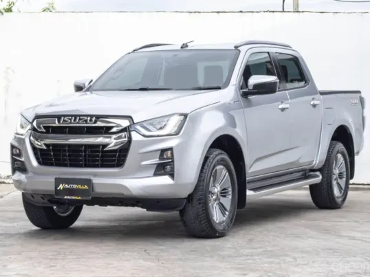 2021  Isuzu Dmax Cab4 3.0 Z Vcross 4WD M/T รถสวยสภาพพร้อมใช้งาน สภาพใหม่กริป