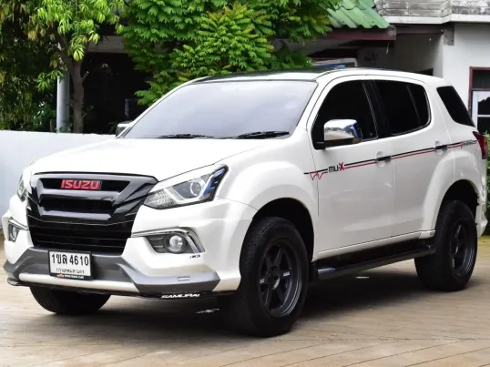Isuzu MU-X 3.0 ปี 2014 สีขาว สภาพดี อุปกรณ์ครบ จอเพดาน