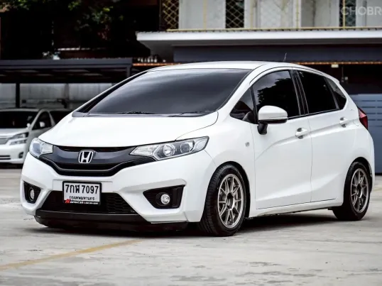 Honda JAZZ 1.5S i-VTEC 2016 ผ่อนสบาย อนุมัติไว