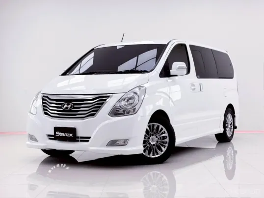 6B075 HYUNDAI GRAND STAREX VIP 2.5 AT 2015