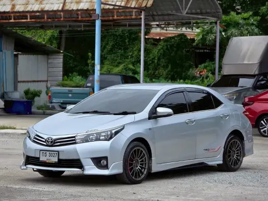 Toyota Corolla Altis 1.6 2014 รถมือสองสภาพดี
