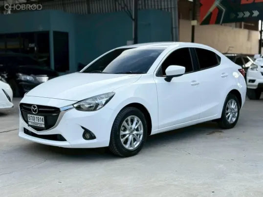 2017 Mazda 2 1.3 (4Door) รถเก๋ง 4 ประตู รถสวย ไมล์แท้  มือเดียวป้ายแดง 