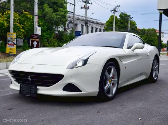 Ferrari California T 3.9 ปี 2015 สีขาว ไมล์น้อย ราคาดีที่สุดในไทย