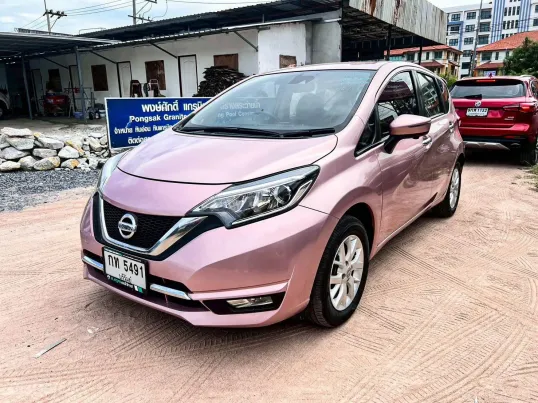 Nissan Note 1.2 VL เกียร์ออโต้ ปี 2017/2018 ผ่อนเริ่มต้น 4,xxx บาท