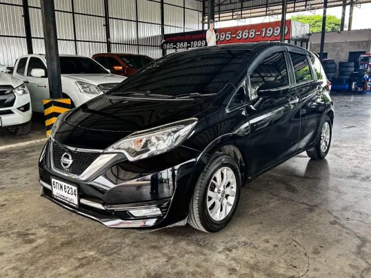 Nissan Note 1.2 VL เกียร์ออโต้ ปี 2017 ผ่อนเริ่มต้น 4,xxx บาท