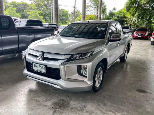 Mitsubishi Triton All New Mega Cab 2.5 GLX เกียร์ธรรมดา ปี 2020จด2021 ผ่อนเริ่มต้น 6,xxx บาท