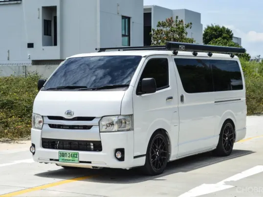 Toyota Hiace 3.0 MT 2017