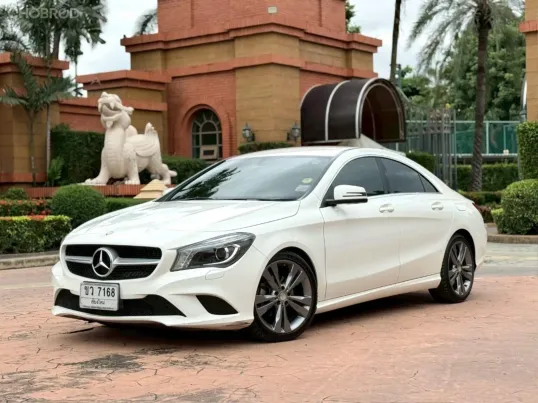 2015 Mercedes-Benz CLA-Class 1.6 CLA180 รถเก๋ง 4 ประตู ไมล์น้อย