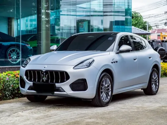 โอกาสพิเศษ Maserati Grecale 2.0 GT 2024 รถศูนย์ไทย วารันตียาว ไมล์น้อย มือเดียวป้ายแดง 