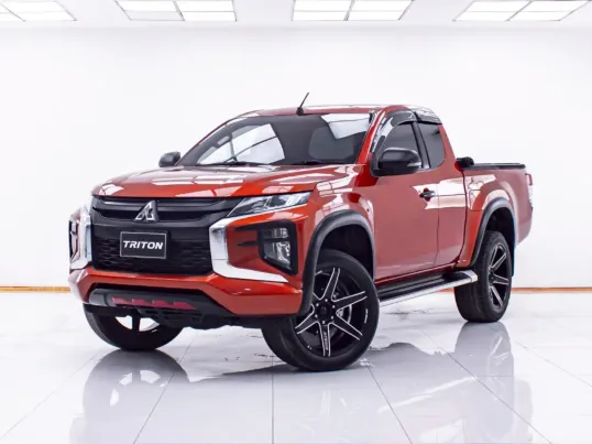 6B209 MITSUBISHI TRITON 2.4 GLX CAB PLUS MT 2019