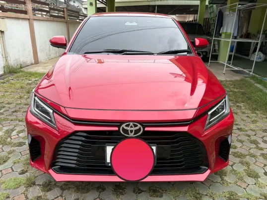 2023 Toyota YARIS 1.2 Premium รถเก๋ง 5 ประตู 