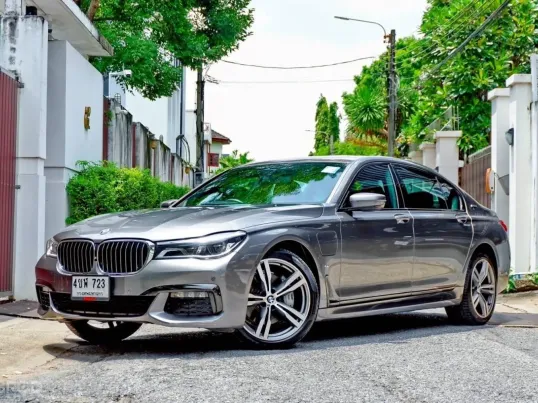 BMW 7 Series 740Le 2018 รถบ้านสวยพร้อมใช้งาน 