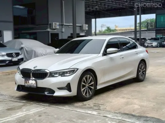 2021 BMW 3 Series 2.0 320d รถเก๋ง 4 ประตู รถสภาพดี มีประกัน  ไมล์น้อย  มือเดียวป้ายแดง  
