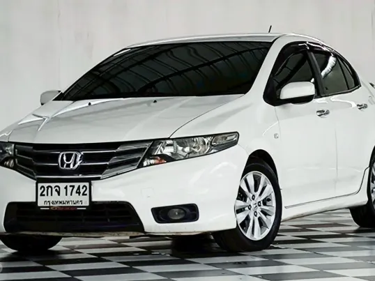 ้HONDA CITY 1.5 V เกียร์ออโต้ ปี 2013