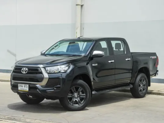 Toyota Revo Double Cab Prerunner 2.4 Entry AT ปี 2021