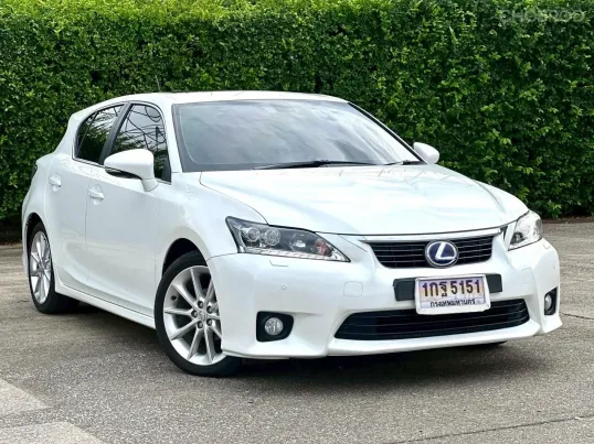 Lexus CT200h  F-sport  แท้ 2012 รถมือเดียว ประหยัดน้ำมัน  เปลี่ยนแบตแล้ว  ไมล์น้อย 8 หมื่น km