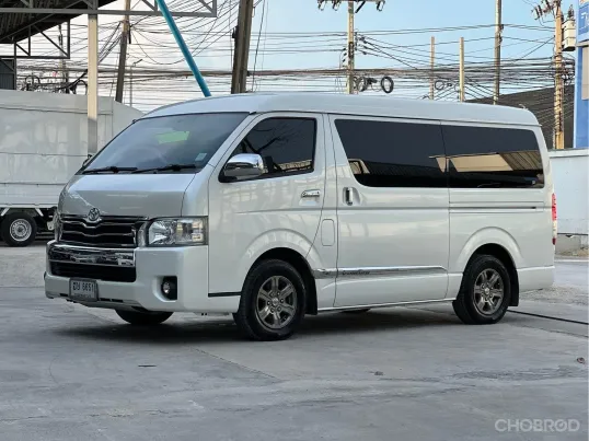 2016 Toyota Ventury 3.0 รถตู้/MPV ผ่อนเบา