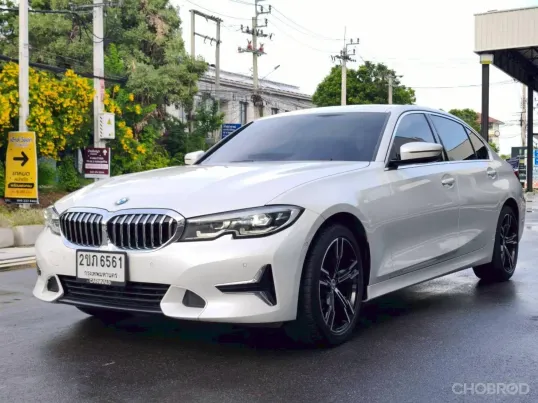 2022 BMW SERIES 320Li LUXURY สีขาว
