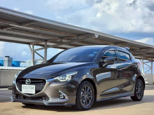 Mazda 2 1.3 Hatchback High Connect ปี 2019 จด 2020 