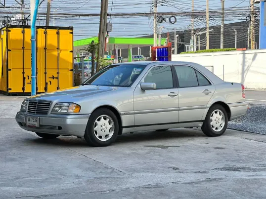2000 Mercedes-Benz C-Class 2.2 C220  สภาพดี