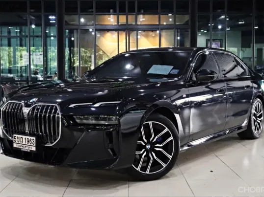 BMW 7 Series 740d M Sport 2024 สภาพเยี่ยม ไมล์น้อย 