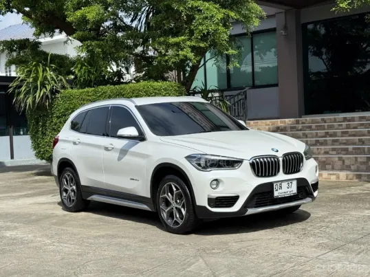 2020 BMW X1 20D ( 190 แรงม้า ) รถมือเดียวออกป้ายแดง วิ่งน้อย เข้าศูนย์ตามระยะ รถไม่มีอุบัติเหตุครับ